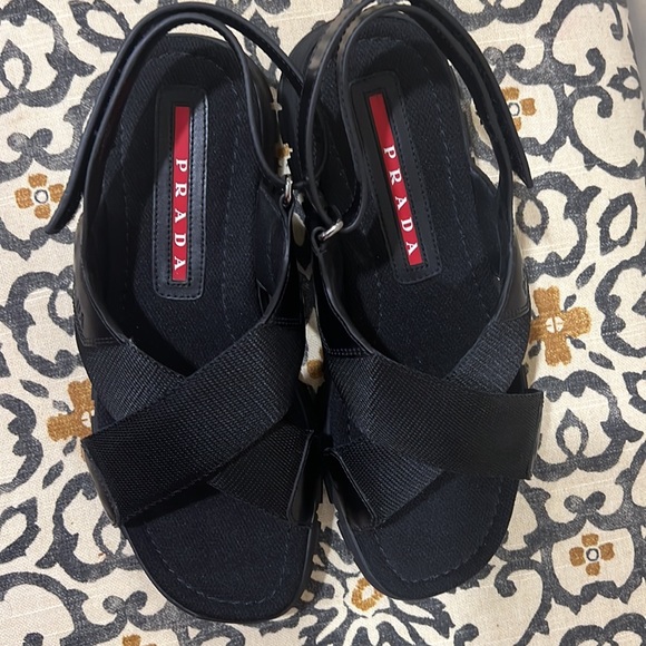 Men’s authentic Prada crisscross sandals NEW. Never worn, without a box. - Picture 4 of 7